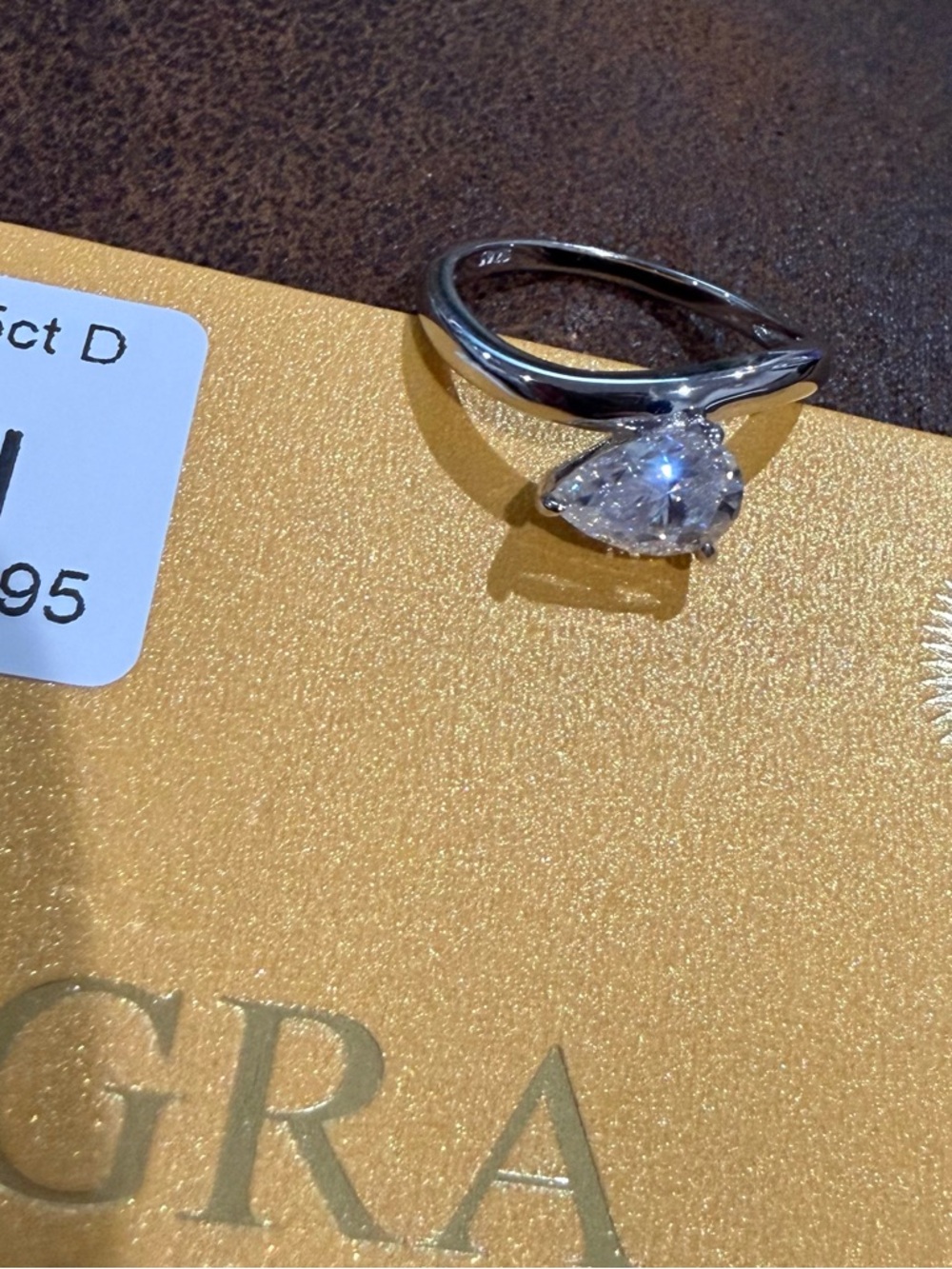 ๐ 1.5 CT Moissanite Diamond Pear Shaped 925 Sterling Silver Engagement Ring - Picture 4 of 12